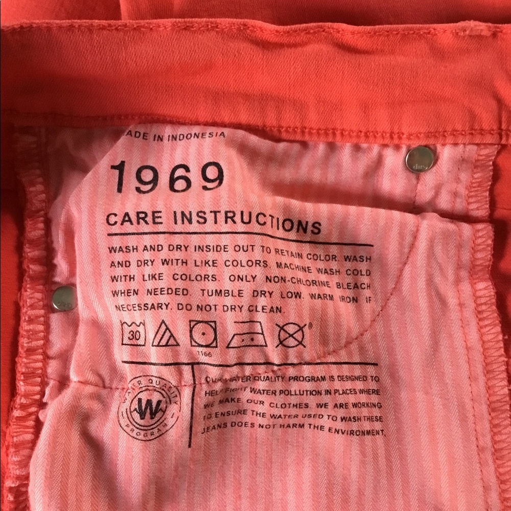 GAP - Picture 9 of 16